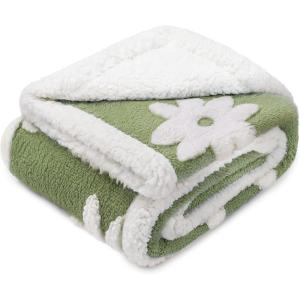 imageLuciphia Waterproof Pet Blanket for Medium Large Dogs Washable Fluffy Thick Jacquard Shag Fleece Warm Sherpa 3D Textured Flower Print for Cats Puppy Couch Protection Green40x28 inchesGreen